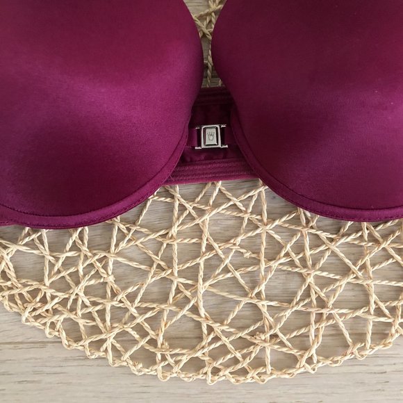 NWOT Triumph Front Closure Push Up Bra 34C - Picture 3 of 9
